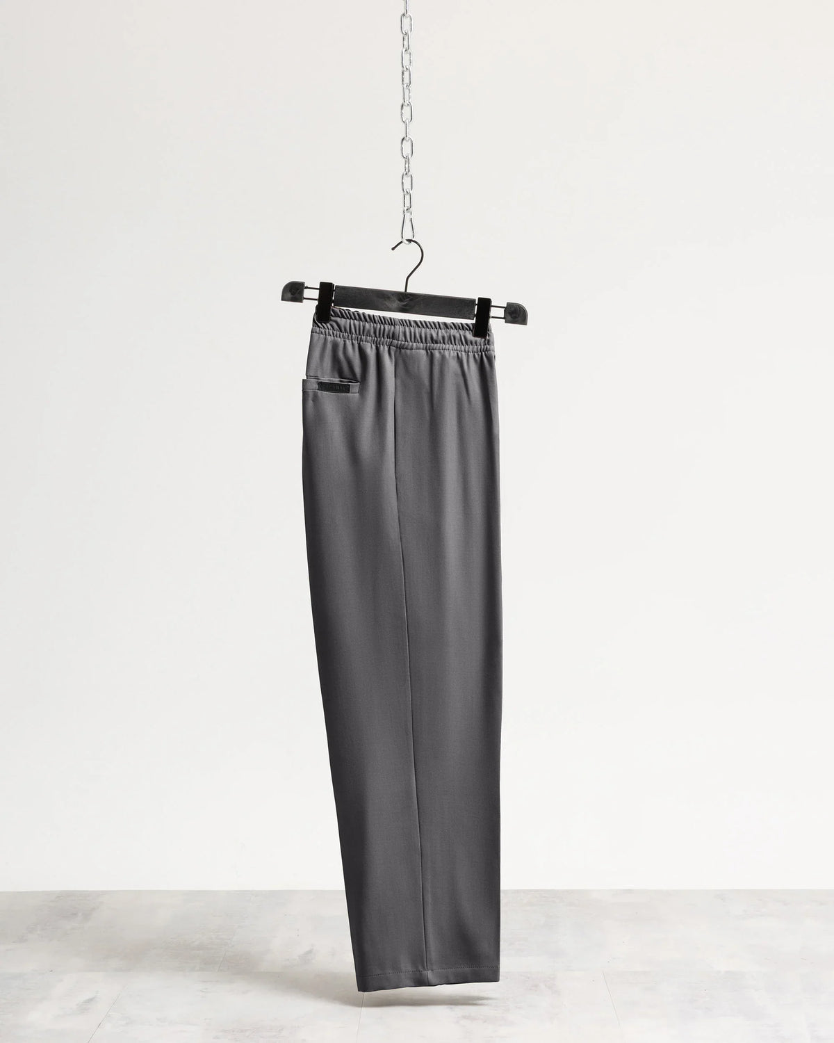 Pantalaccio fondo ampio tessuto classico