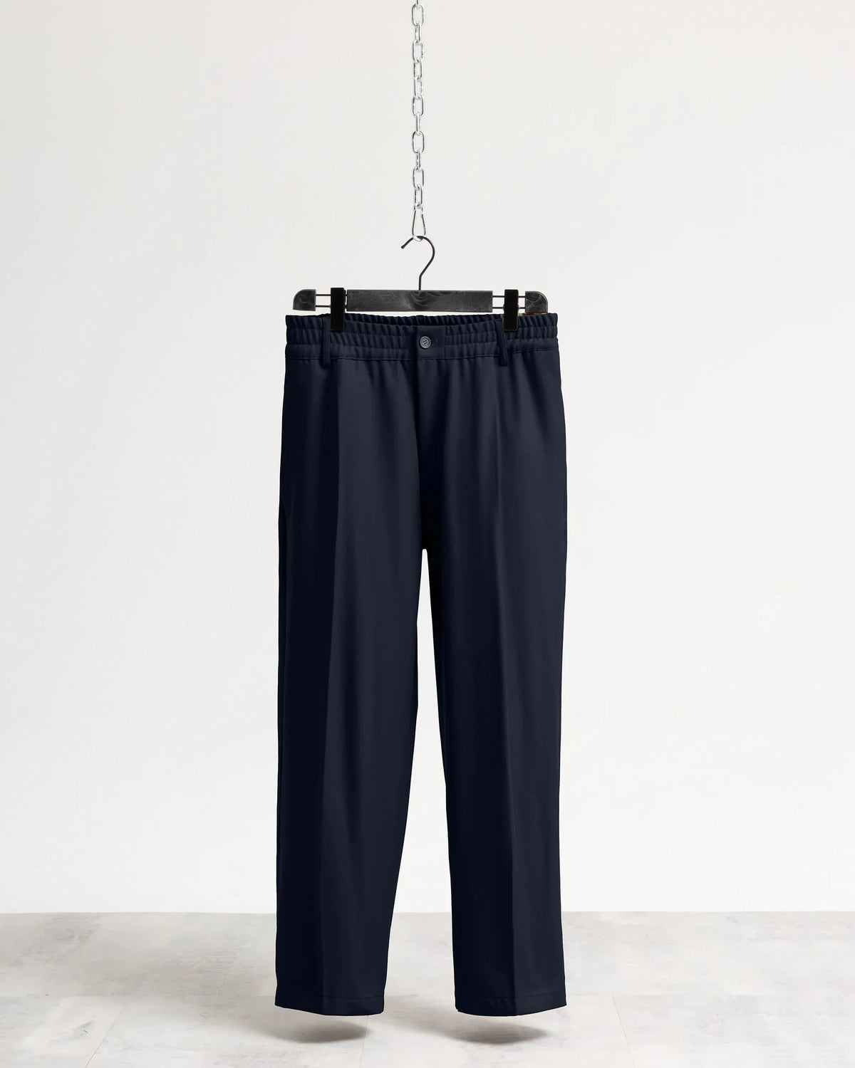 Pantalone fondo ampio tessuto classico
