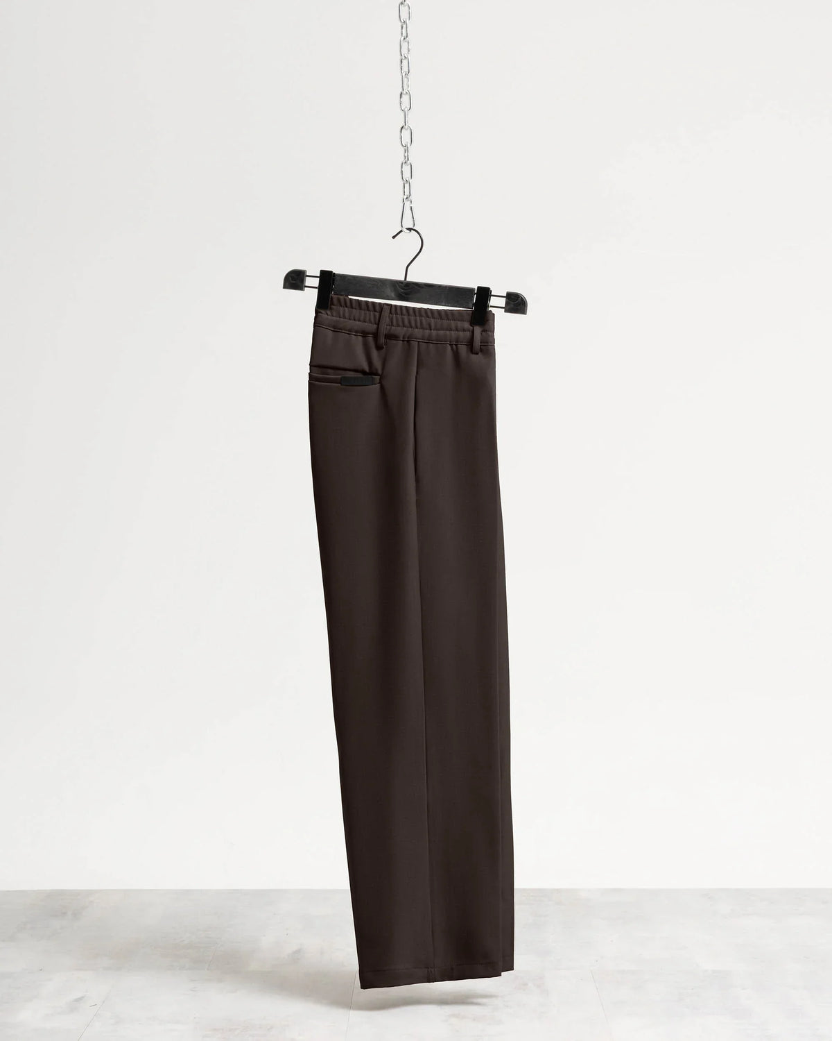 Pantalone fondo ampio tessuto classico