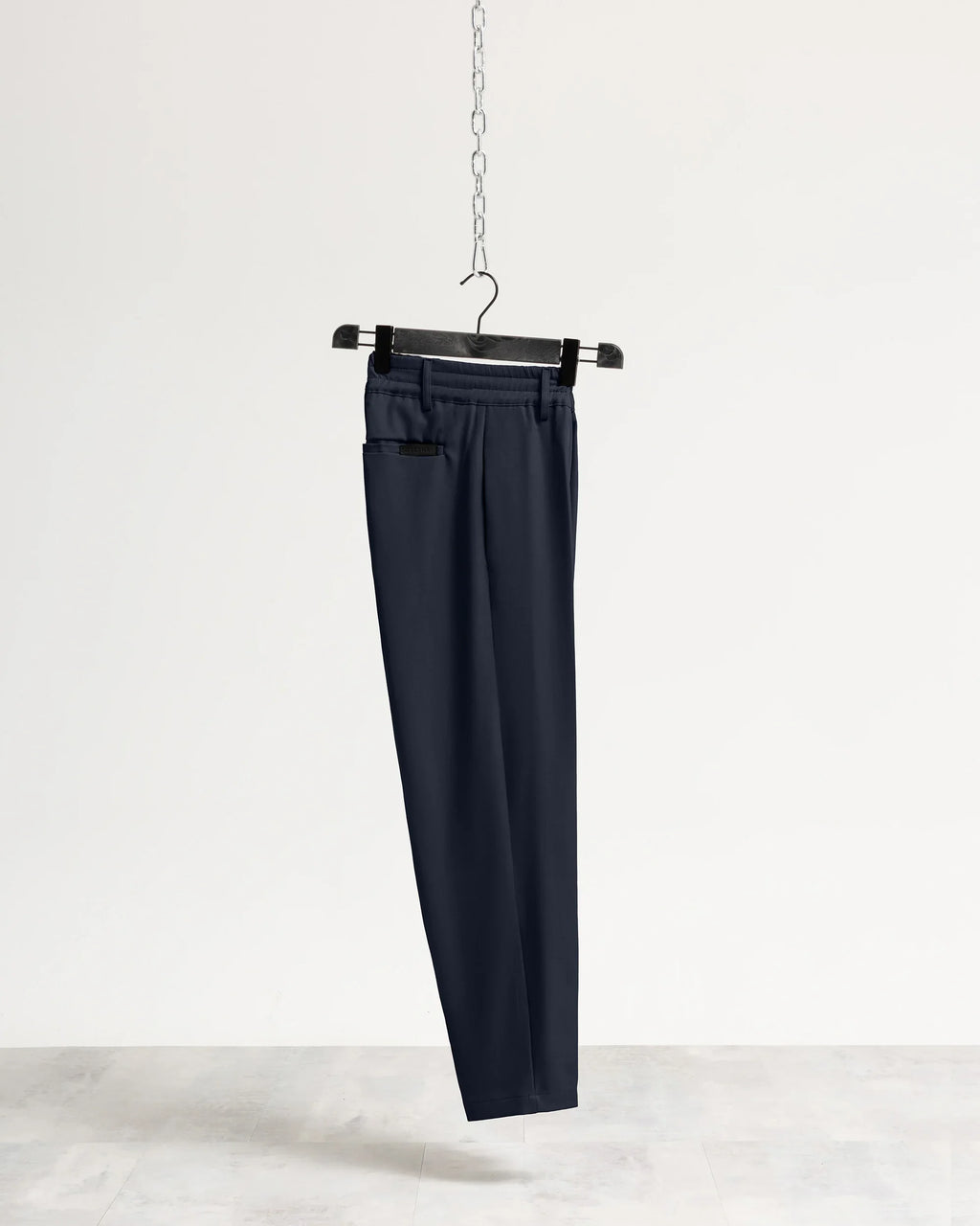 Pantalone regular tessuto classico