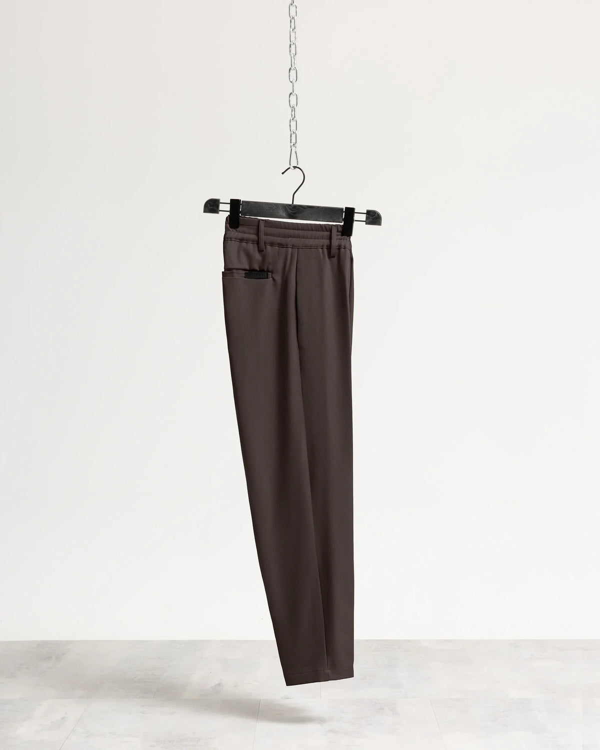 Pantalone regular tessuto classico