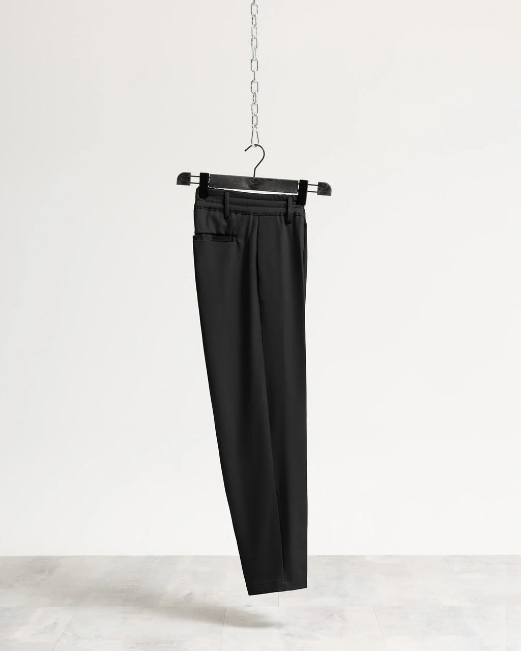 Pantalone regular tessuto classico