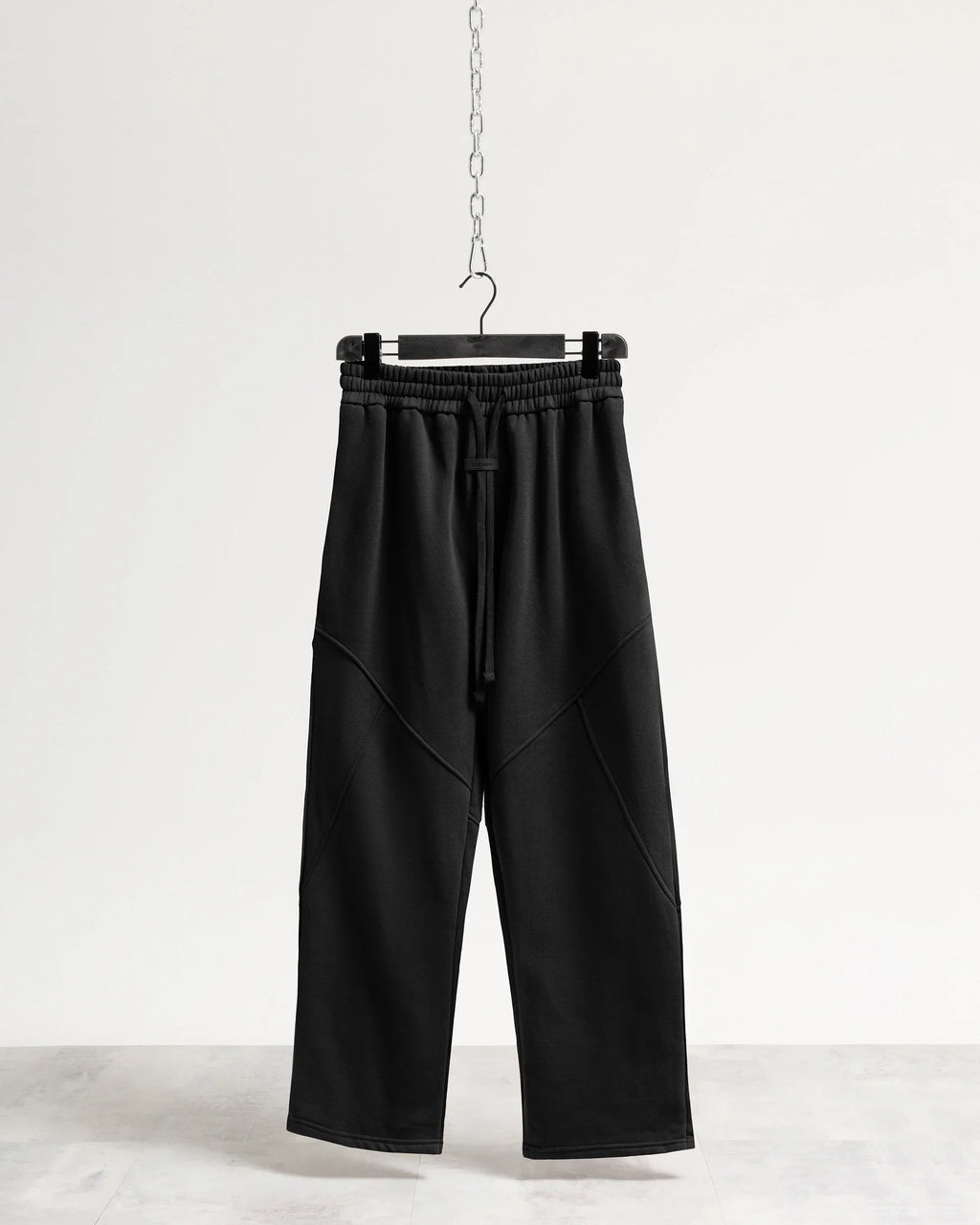 Pantalone tuta fondo ampio