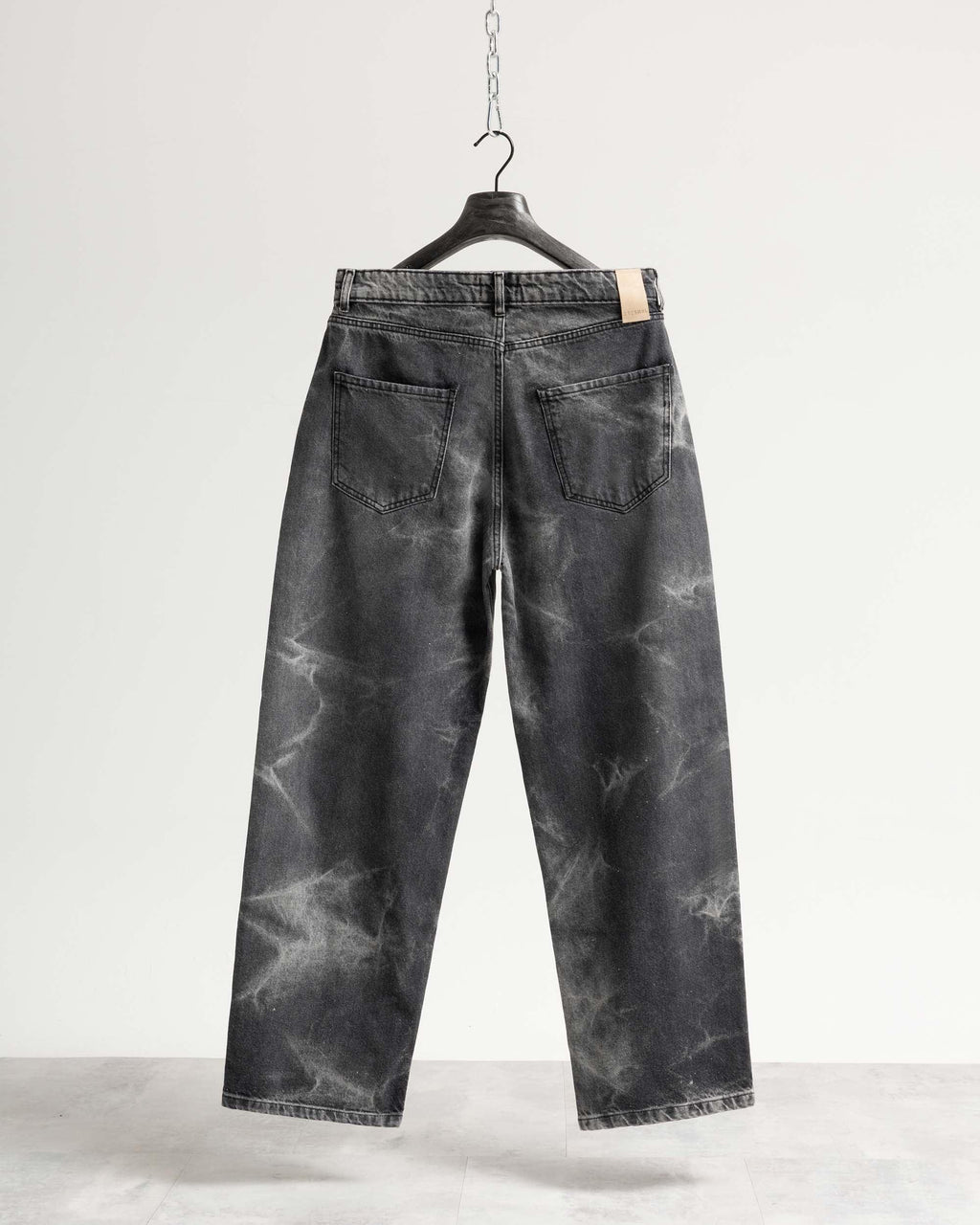 Jeans baggy nero fulmini