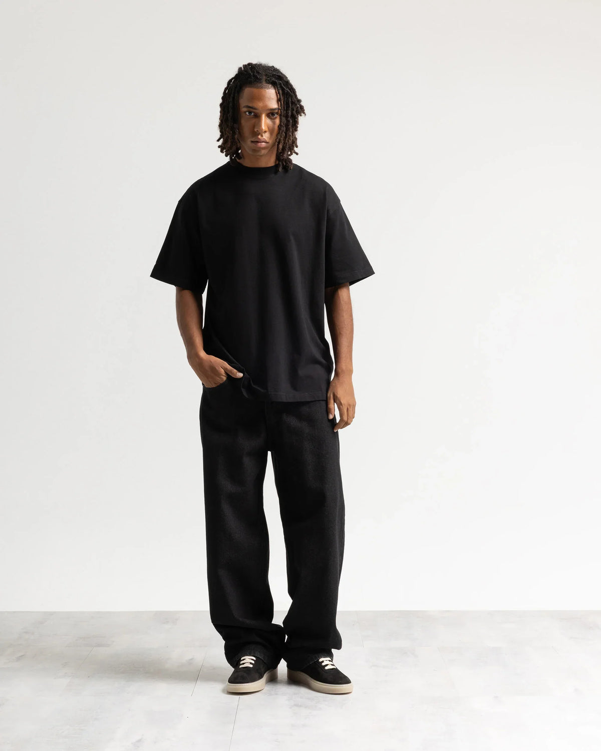 Jeans baggy nero resinato
