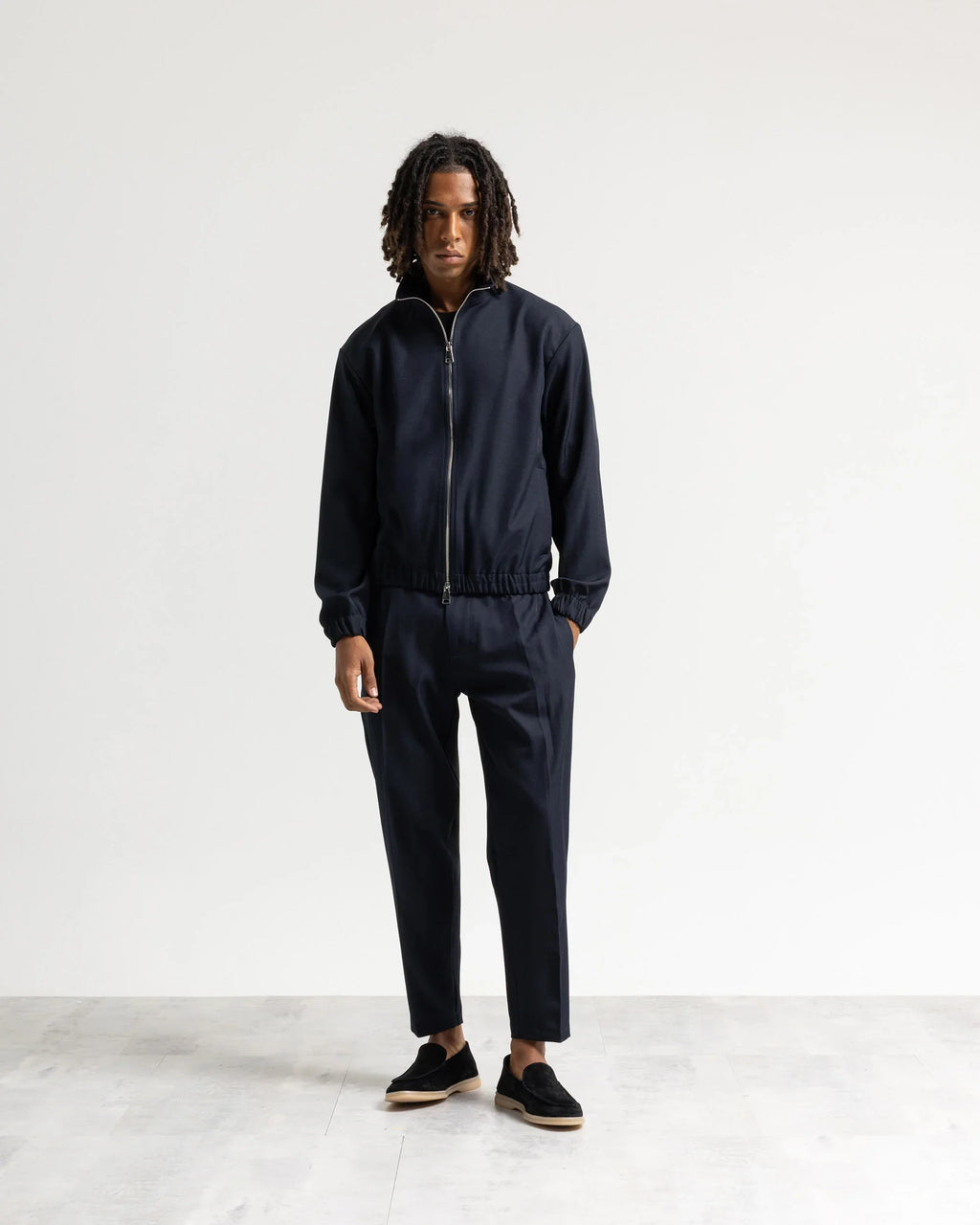 Pantalone regular tessuto classico