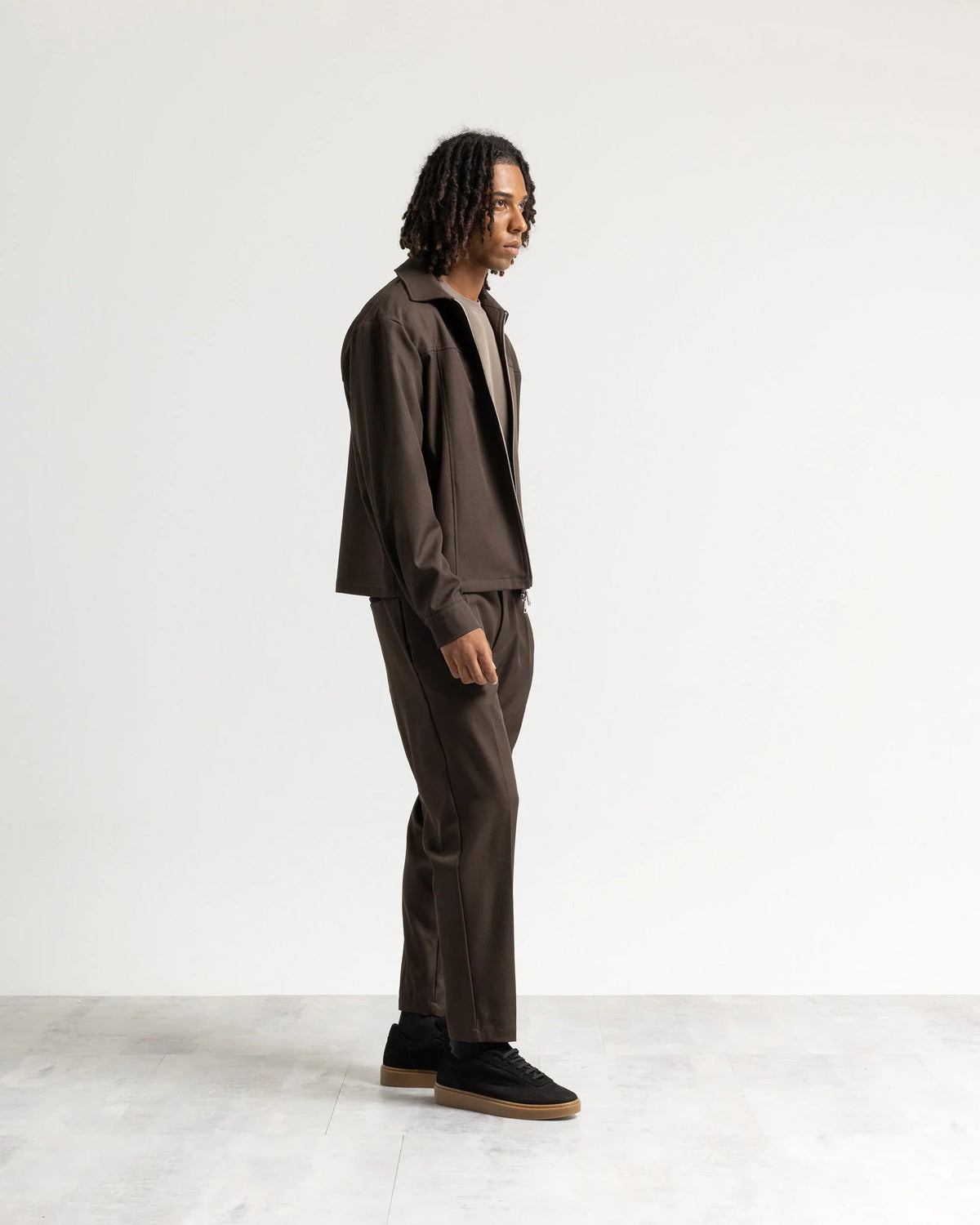Pantalone regular tessuto classico