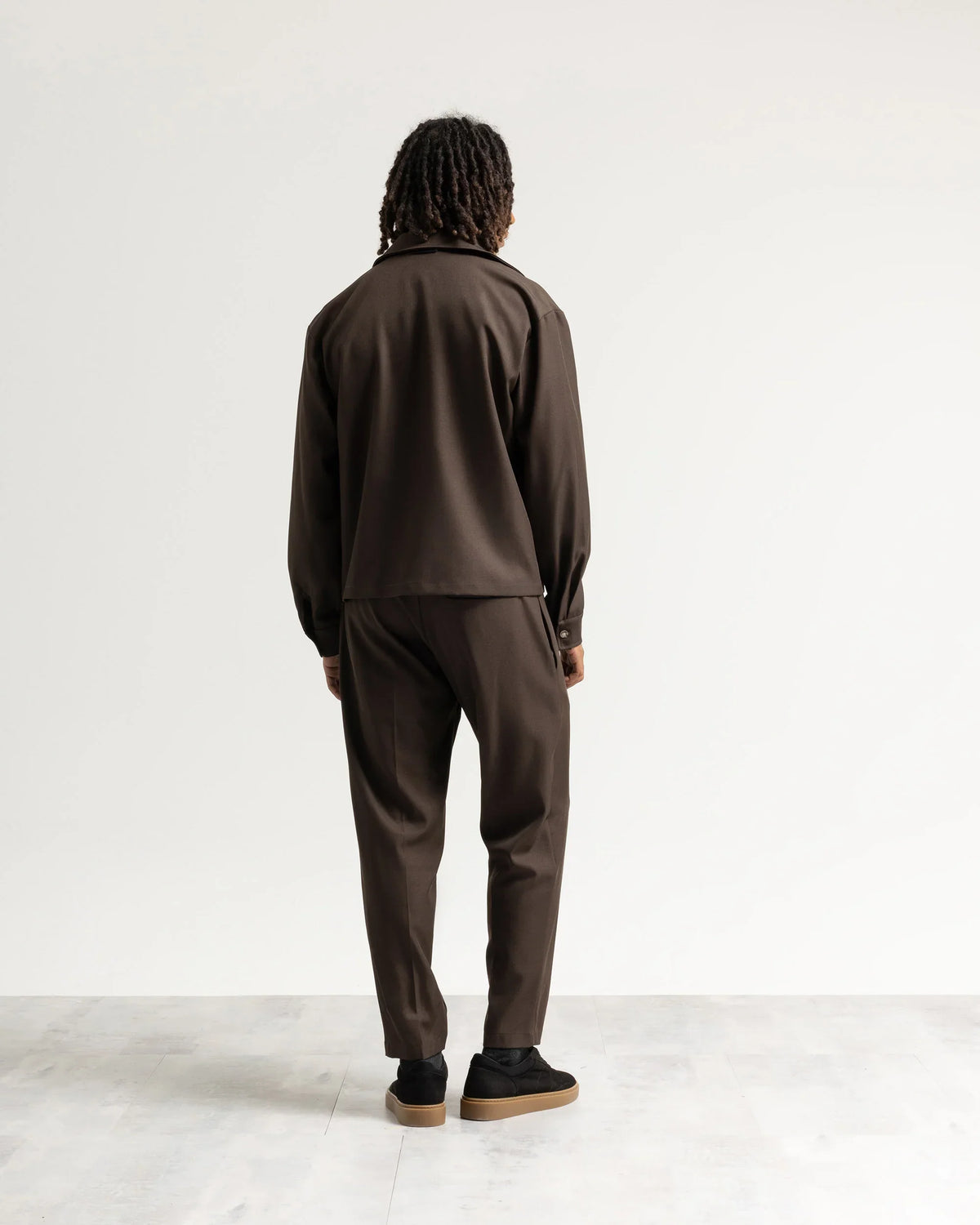 Pantalone regular tessuto classico